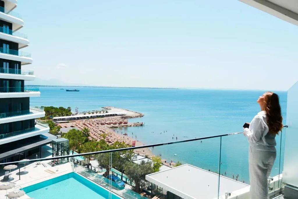 Triple Room with Sea View - 3