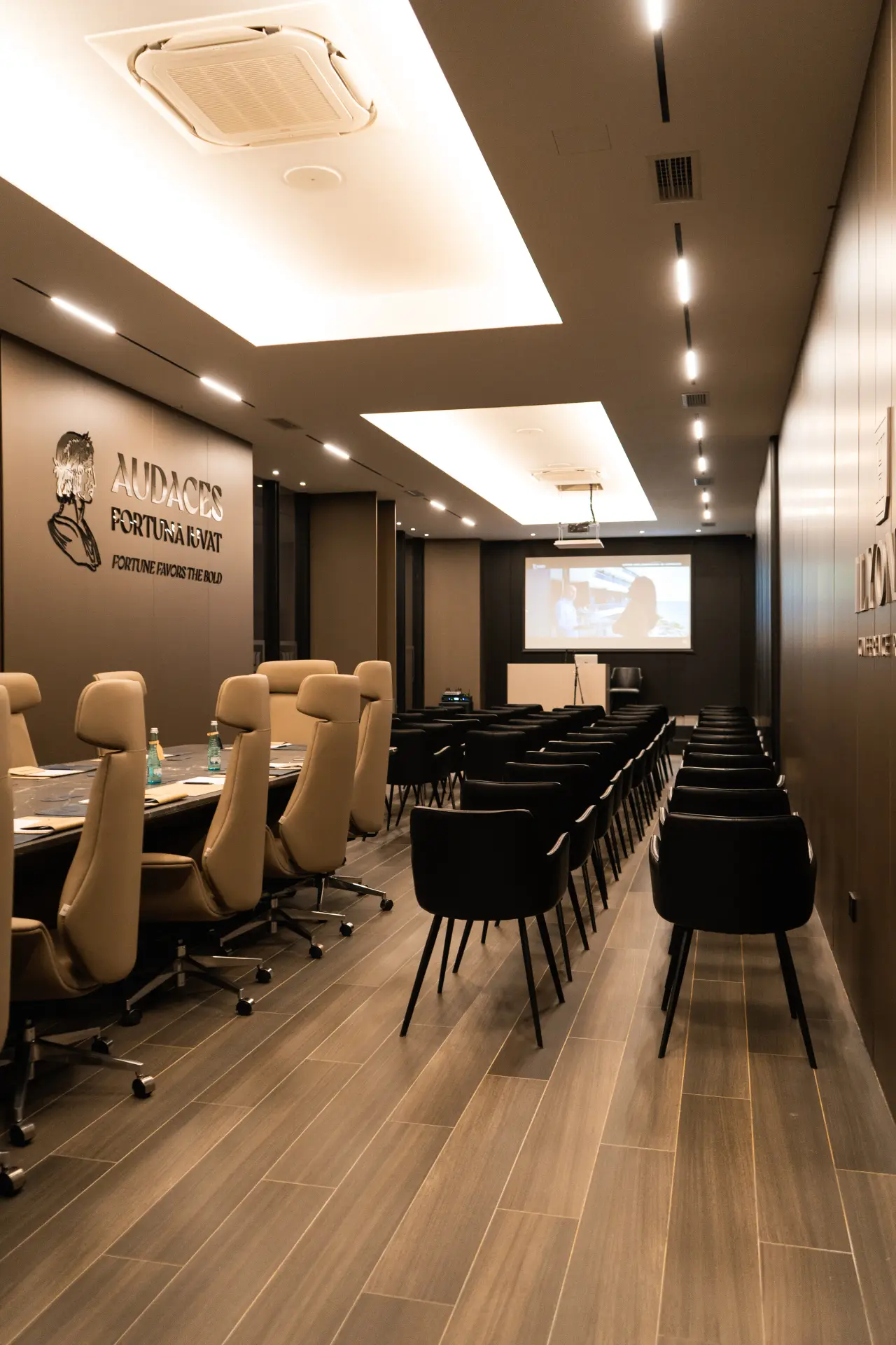 Conferences & Corporate Events - 7