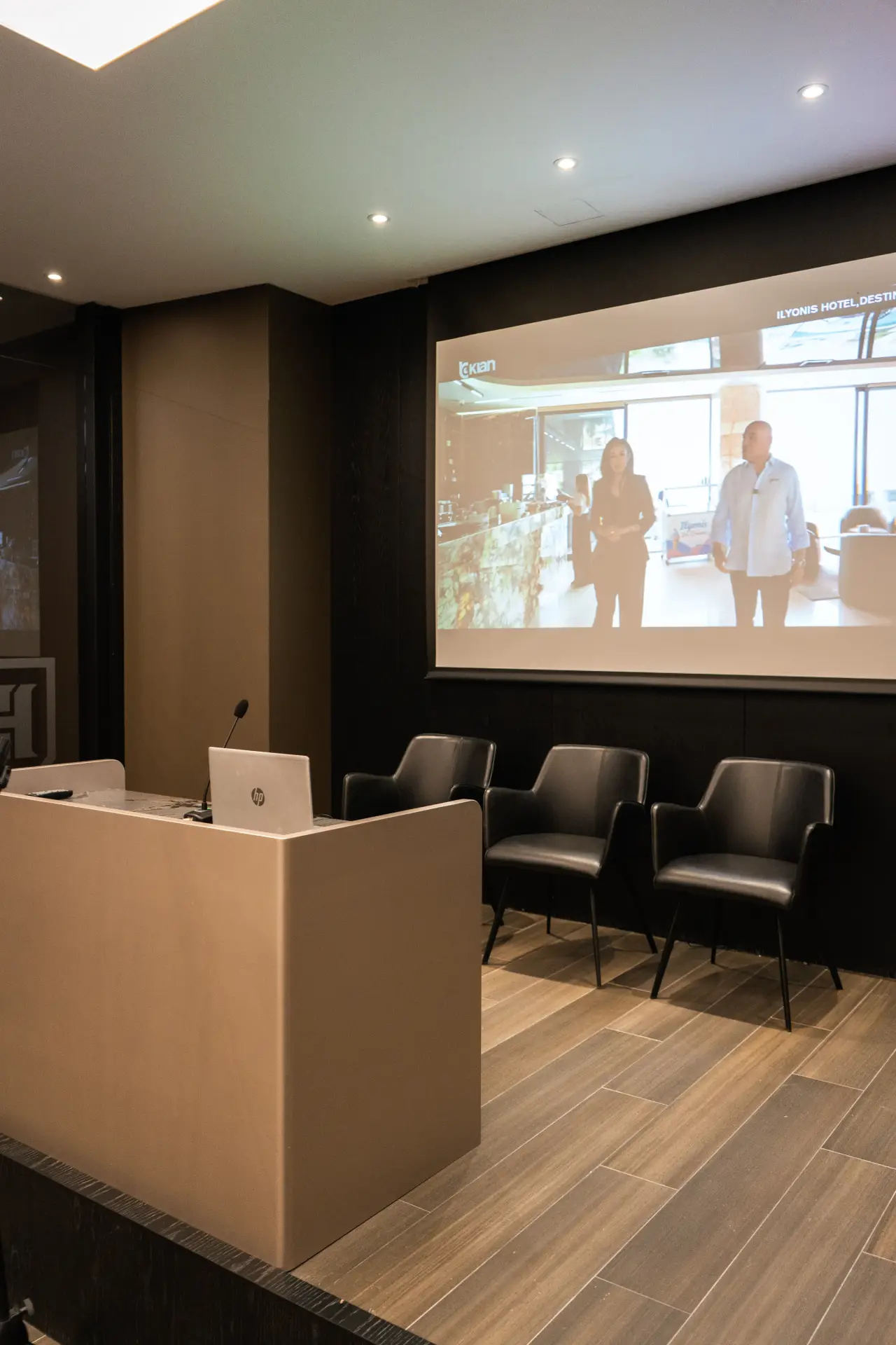 Conferences & Corporate Events - 8