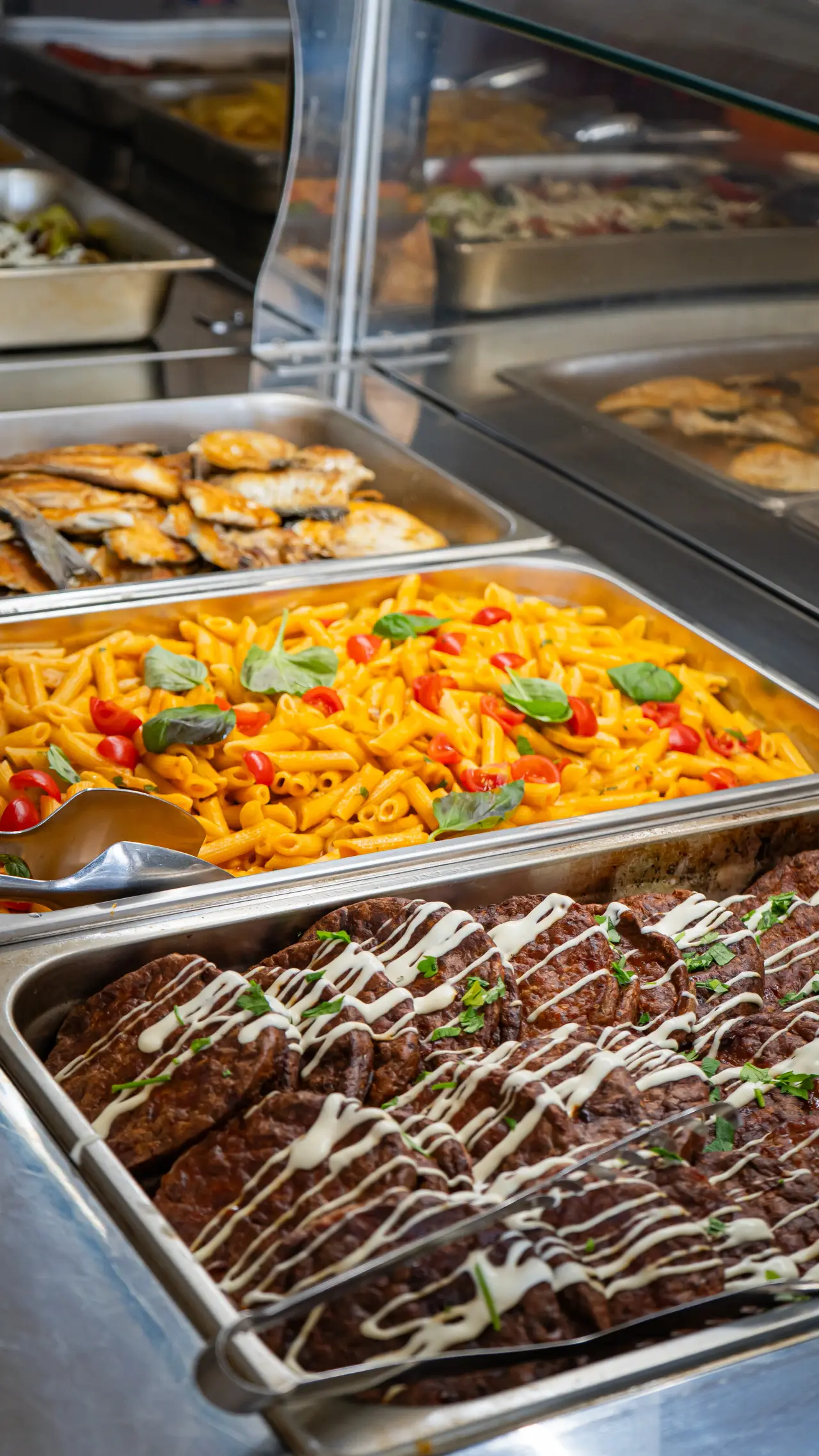 Kiki Grand Buffet - 9