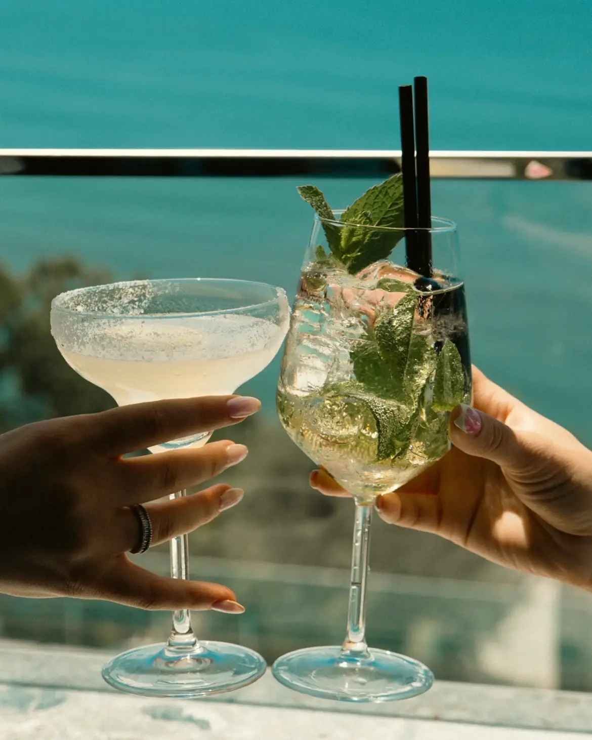 Lobby Bar - 11